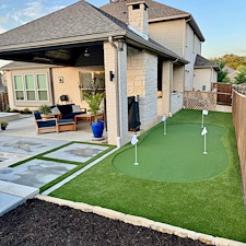 Green-Meets-Blue-Custom-Turf-Putting-Green-Around-New-Pool-in-Kennedale-TX 6